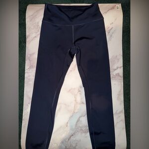 ALO Yoga Navy Airlift Leggings Large
